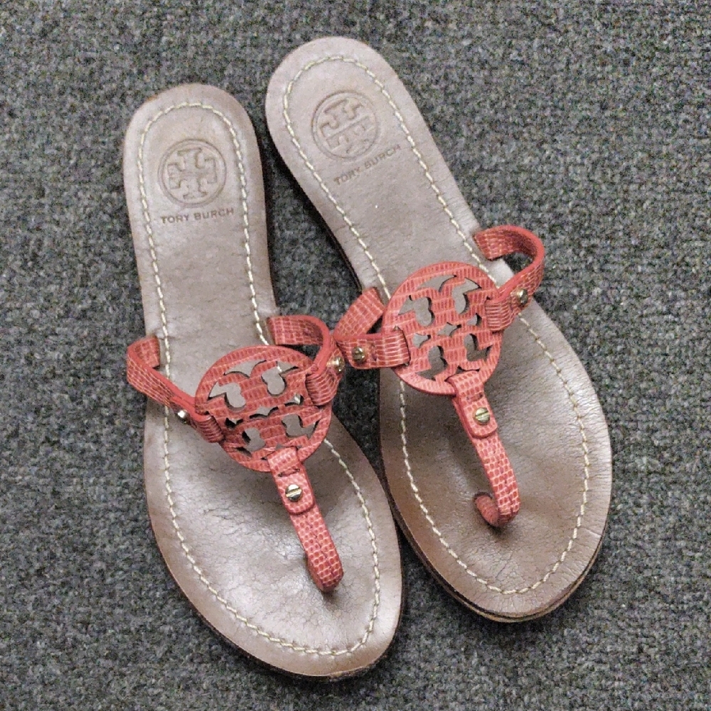 Tory Burch Red Leather Logo Thong Sandals with Brown Footbed